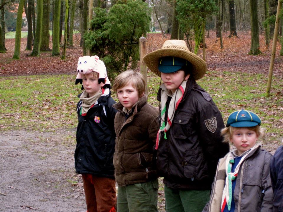 Sint-Martinus den XIIde - CowboySpel Welpen Kiewit 2012